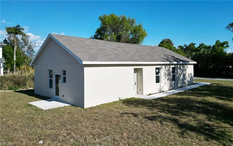 2173 Mitchell Ct, Fort Myers, Florida 33916