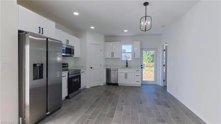 2173 Mitchell Ct, Fort Myers, Florida 33916