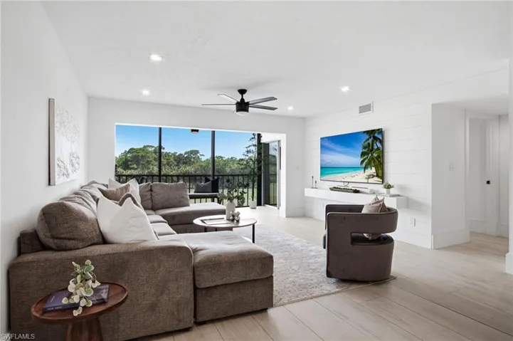 1520 Imperial Golf Course Blvd 236, Naples, Florida 34110