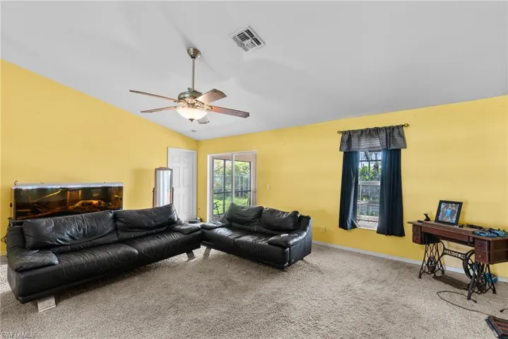 1331 Nw 14th Pl, Cape Coral Fl 33993
