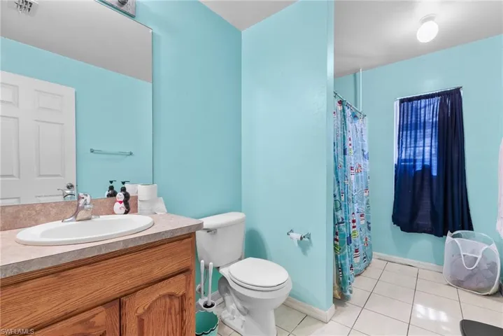 1331 Nw 14th Pl, Cape Coral Fl 33993