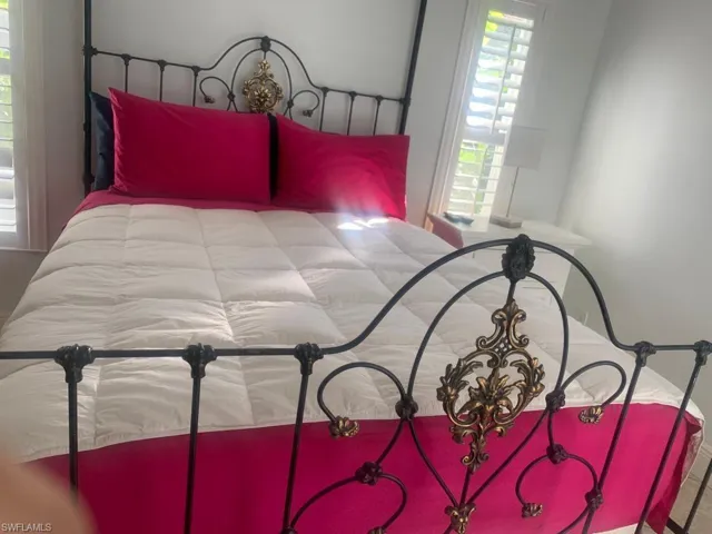 1499 Vintage Ln, Naples, Florida 34104