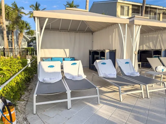 5120  Bayside Villas  , Captiva, FL 33924