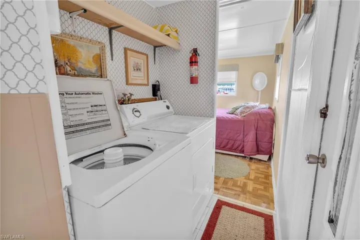 1185 Patterson RD, CAPE CORAL FL 33909