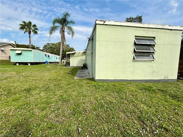 1185 Patterson RD, CAPE CORAL FL 33909