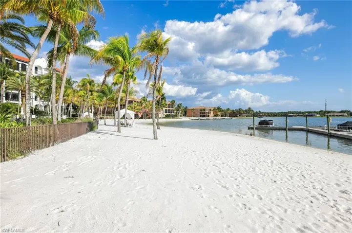 10721  Mirasol  DR, Miromar Lakes, FL 33913