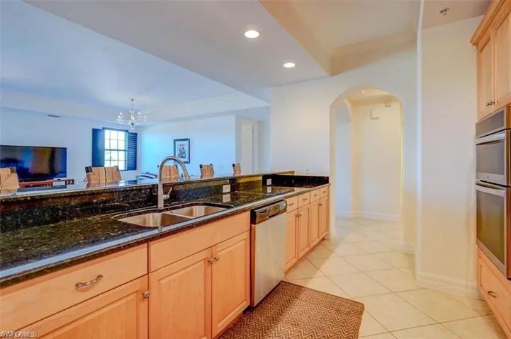 10721  Mirasol  DR, Miromar Lakes, FL 33913