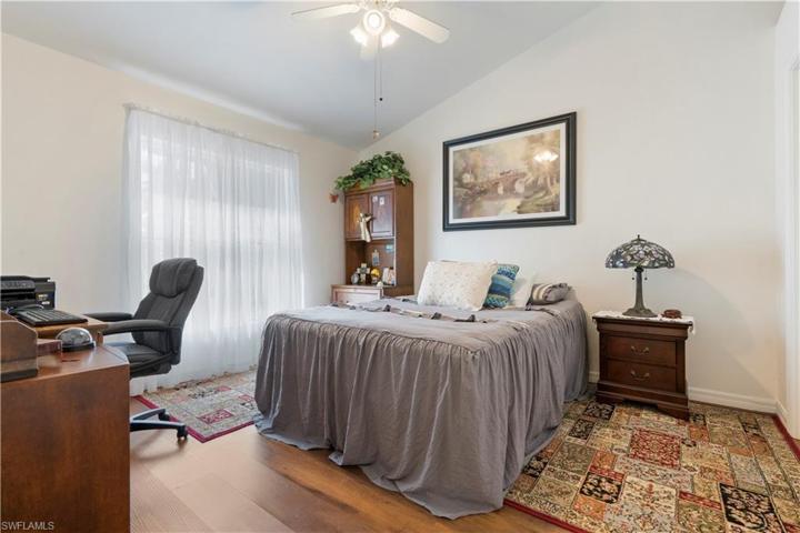 Guest bedroom