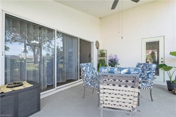 Rear lanai