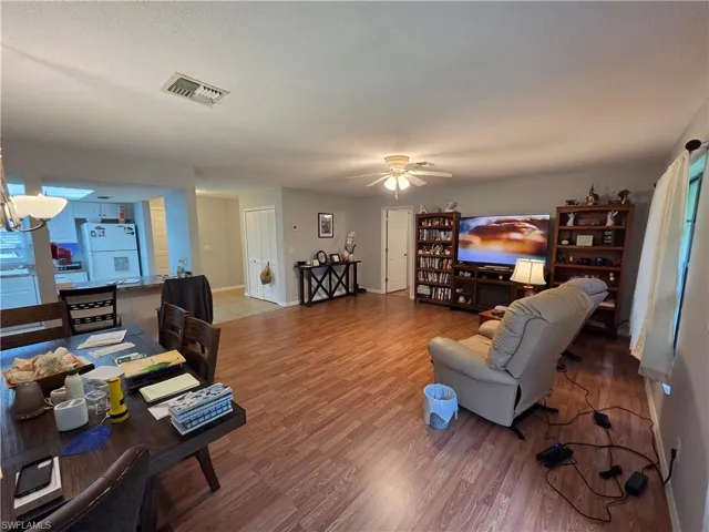 2687 Sandy Loam Ct, Sebring, Florida 33875