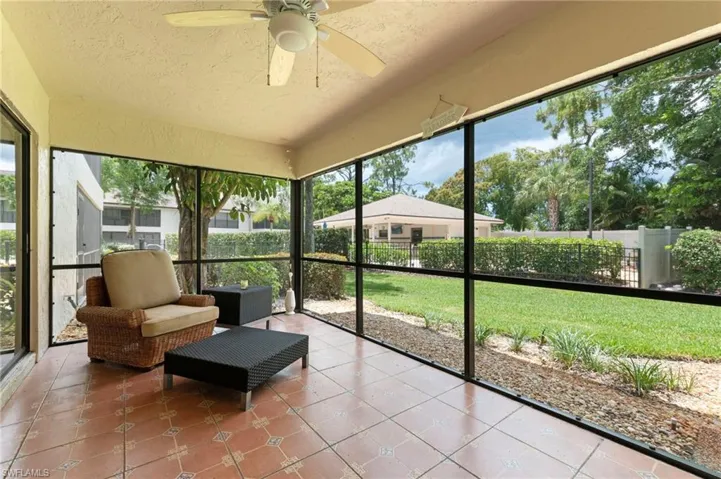 1820 Kings Lake Blvd 103, Naples, Florida 34112