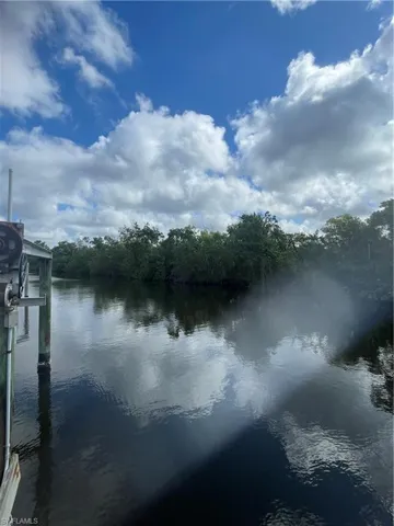 17881 Bryan Ct, Fort Myers Beach, Florida 33931