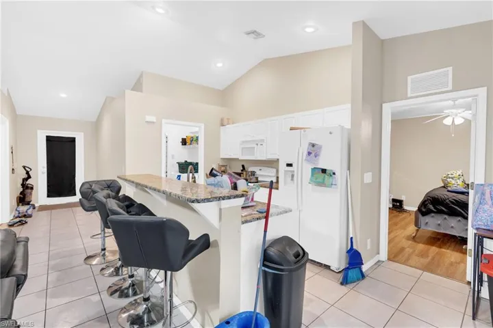 2222 Ne 15th Ter, Cape Coral, Florida 33909
