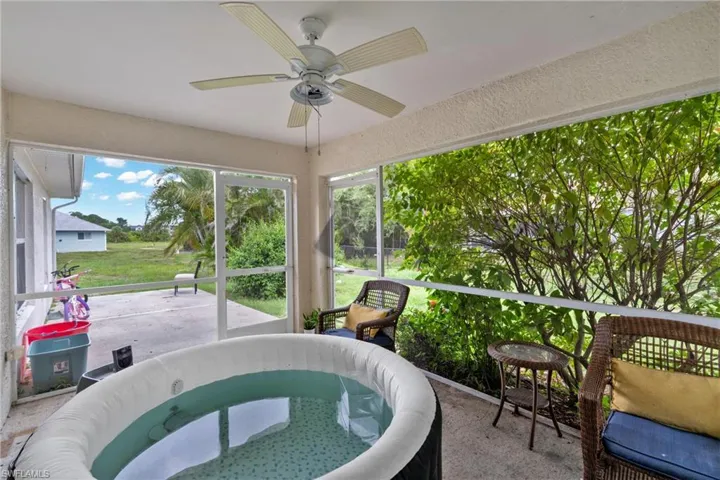 2222 Ne 15th Ter, Cape Coral, Florida 33909