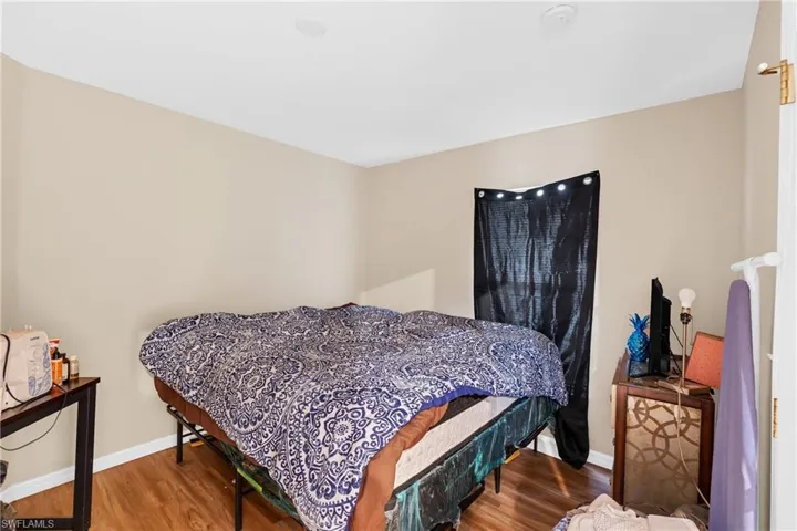 2222 Ne 15th Ter, Cape Coral, Florida 33909