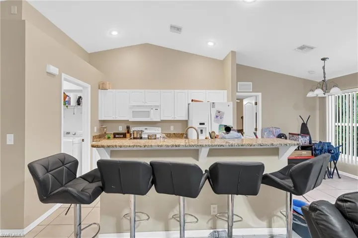 2222 Ne 15th Ter, Cape Coral, Florida 33909