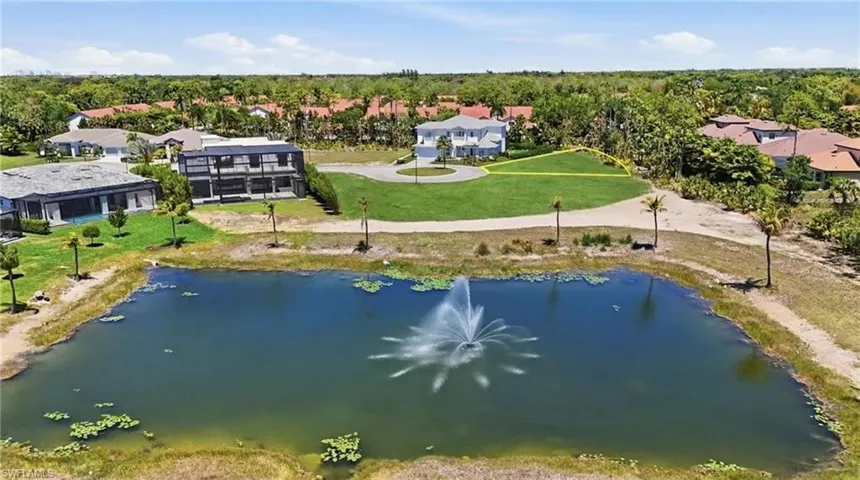 Aerial of The Lake looking over to cul-de-sac