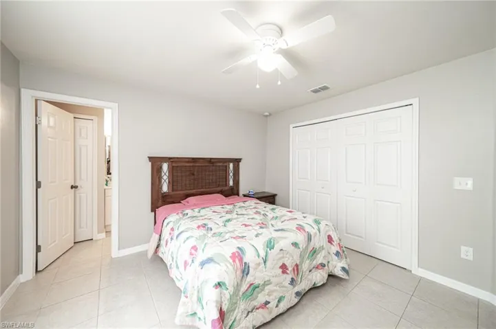 523-527 SE 6th  PL, Cape Coral, FL 33990