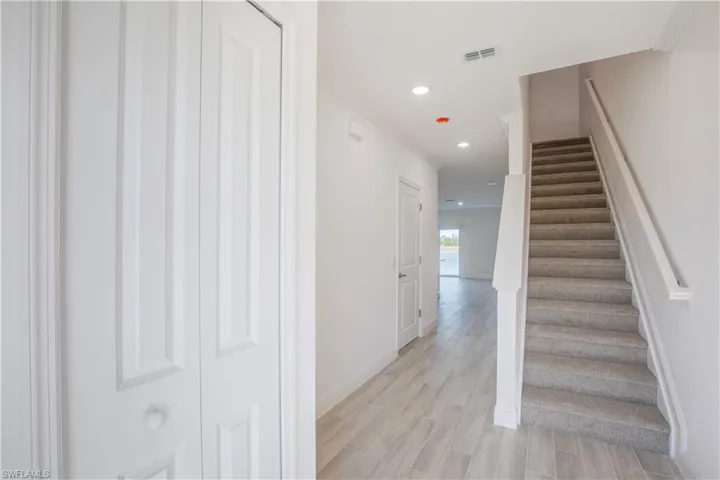 10534 Fountain Palm Cir, Bokeelia, Florida 33922
