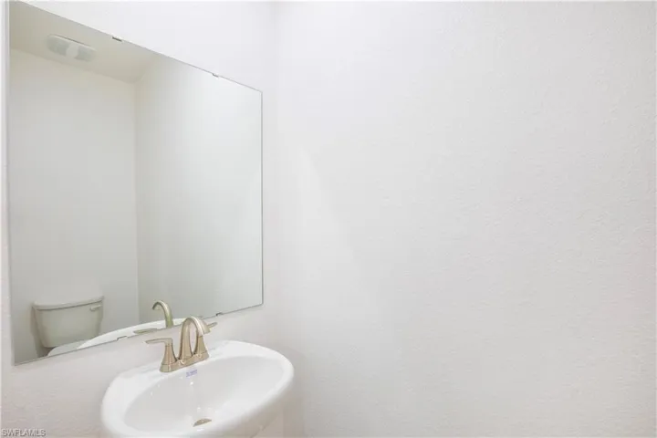 10534 Fountain Palm Cir, Bokeelia, Florida 33922