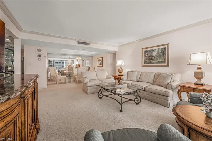 4551 Gulf Shore Blvd N # 605, Naples, Florida 34103