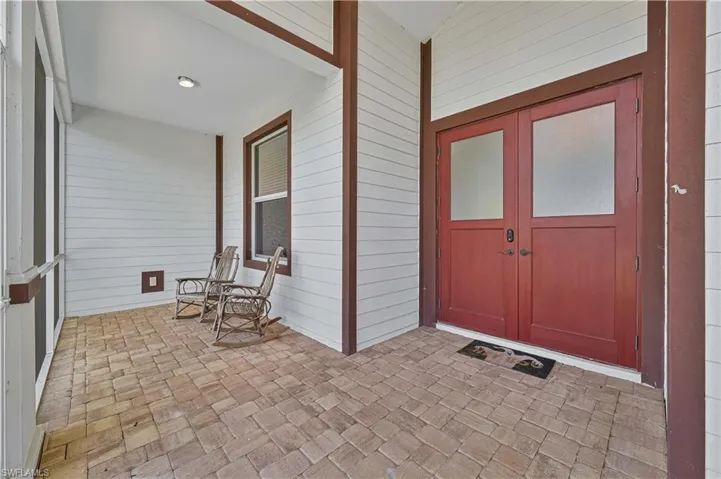 18111 Riverchase Ct, Alva, Florida 33920