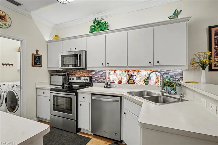 10718 Blue Bimini Cir, Estero, Florida 33928
