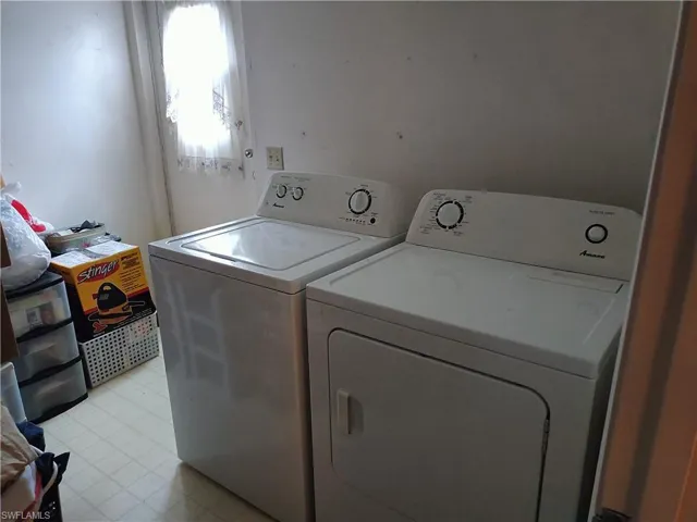 INSIDE WASHER & DRYER