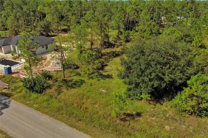 Aerial view of property and surrounding area