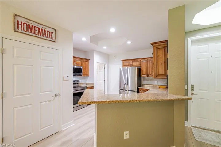9808 Solera Cove Pt 103, Fort Myers, Florida 33908