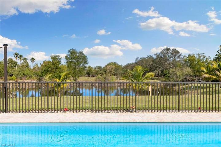 12296  Casals  LN, Bonita Springs, FL 34135