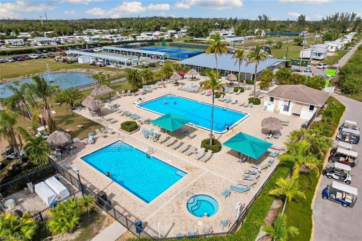 12296  Casals  LN, Bonita Springs, FL 34135
