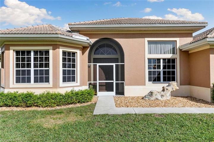 12296  Casals  LN, Bonita Springs, FL 34135