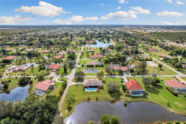 12296  Casals  LN, Bonita Springs, FL 34135
