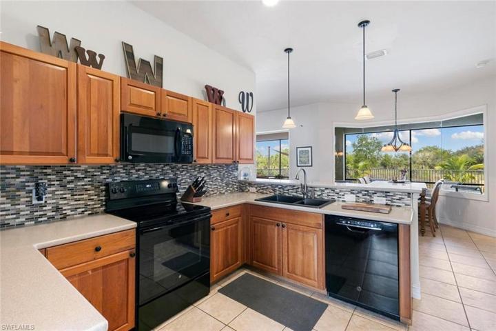 12296  Casals  LN, Bonita Springs, FL 34135