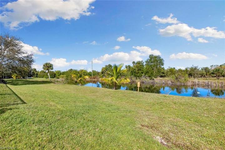 12296  Casals  LN, Bonita Springs, FL 34135