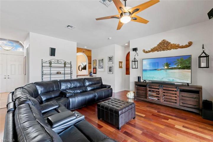 12296  Casals  LN, Bonita Springs, FL 34135