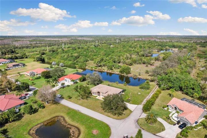 12296  Casals  LN, Bonita Springs, FL 34135