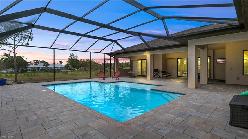 Twilight view of the pool!