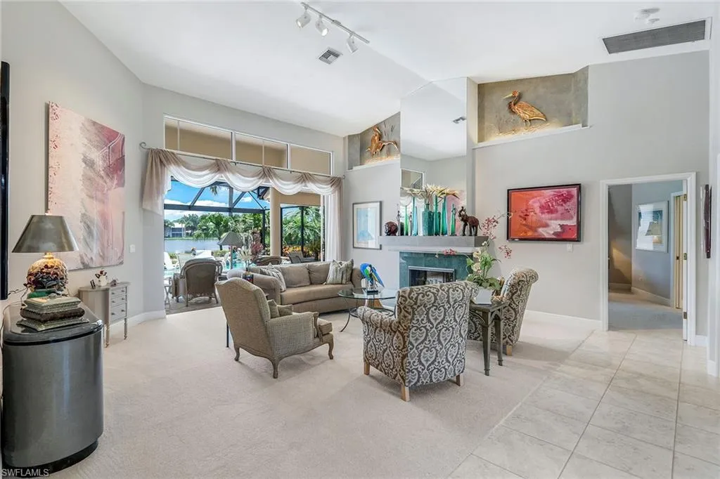 3760 Lakemont DR, Bonita Springs, FL 34134,225060554