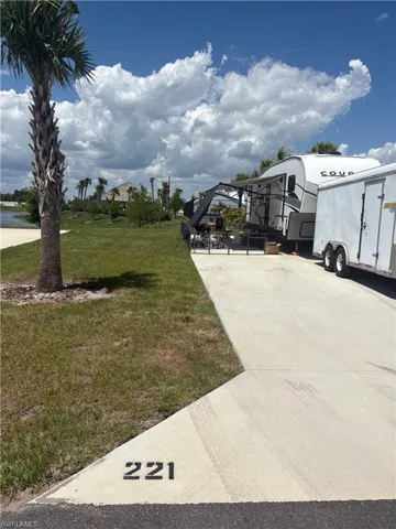 221 Riverclub Ct, Punta Gorda, Florida 33980