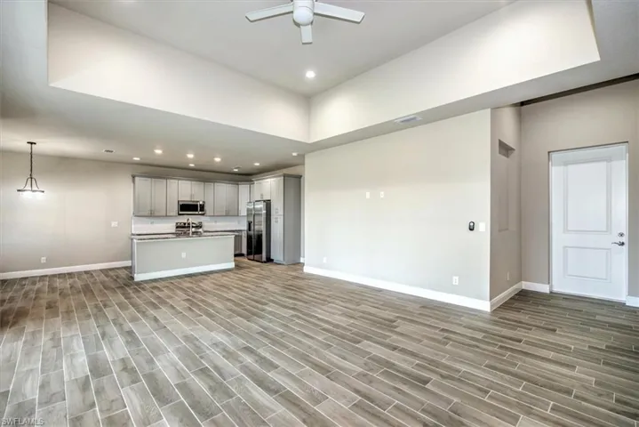 1004  Silverfish  DR, Labelle, FL 33935
