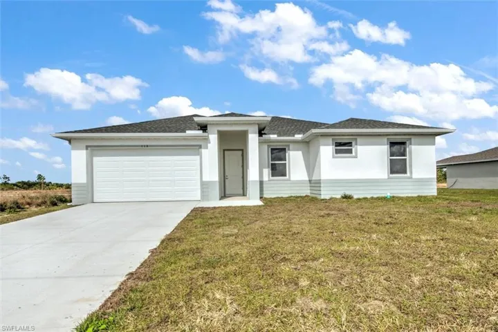 1004  Silverfish  DR, Labelle, FL 33935