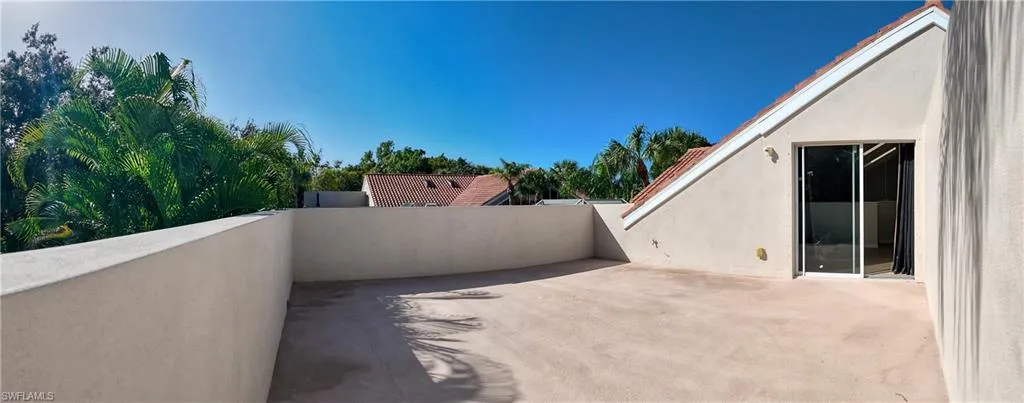 4337 Covey Cir 9c, Naples, Florida 34109