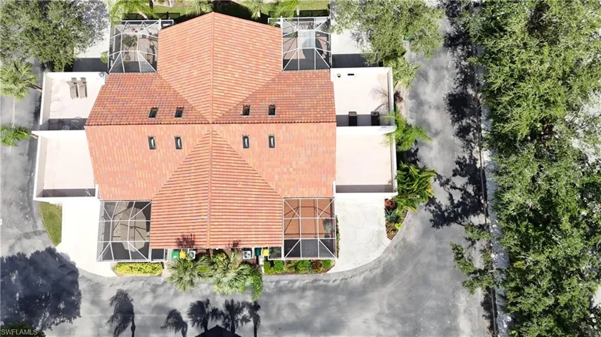 4337 Covey Cir 9c, Naples, Florida 34109