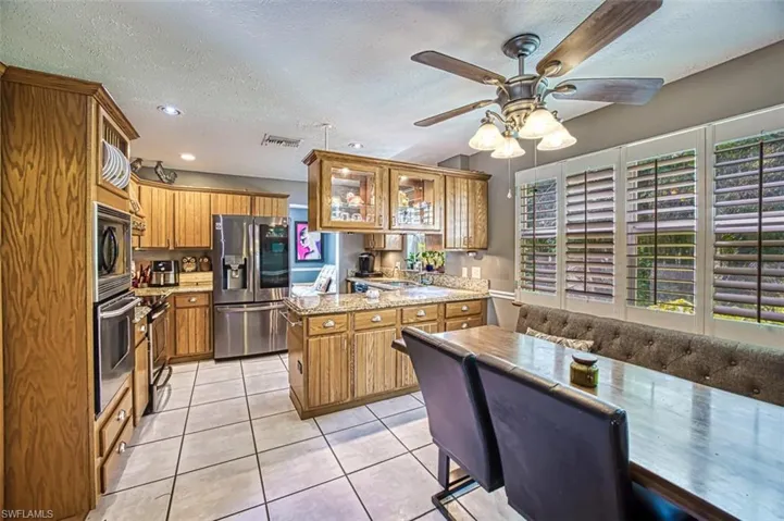 6100  Cypress Hollow  WAY, Naples, FL 34109
