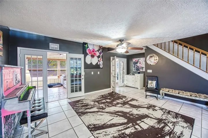 6100  Cypress Hollow  WAY, Naples, FL 34109