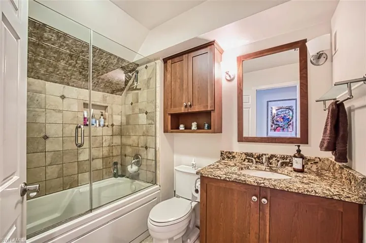 6100  Cypress Hollow  WAY, Naples, FL 34109