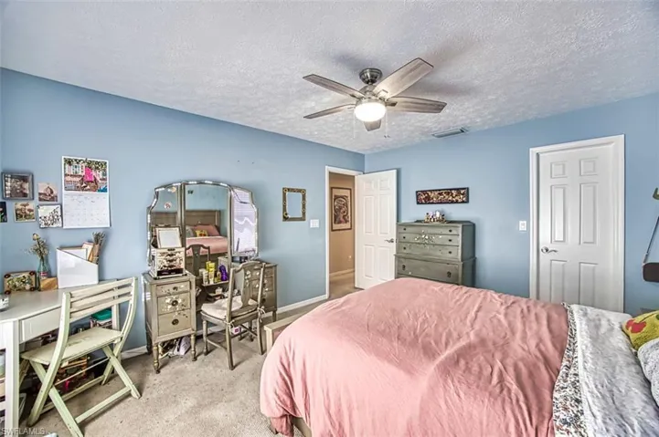 6100  Cypress Hollow  WAY, Naples, FL 34109