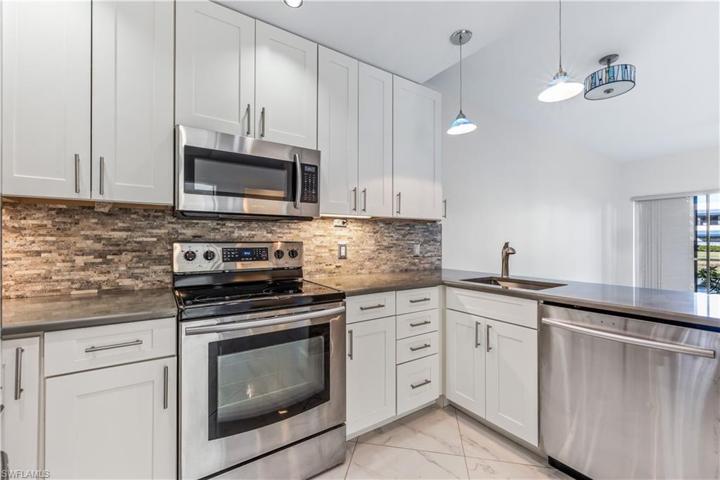 3315 Europa DR # 116, NAPLES FL 34105